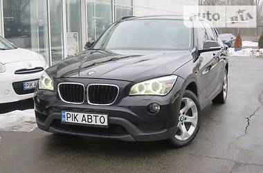 Внедорожник / Кроссовер BMW X1 2012 в Киеве