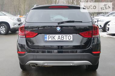 Внедорожник / Кроссовер BMW X1 2012 в Киеве