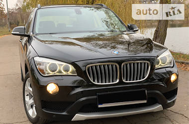 Внедорожник / Кроссовер BMW X1 2013 в Ровно