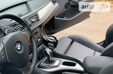 Внедорожник / Кроссовер BMW X1 2013 в Ровно