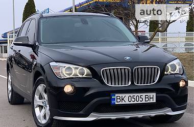 Внедорожник / Кроссовер BMW X1 2013 в Ровно