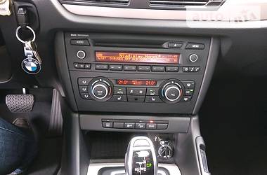 Позашляховик / Кросовер BMW X1 2013 в 