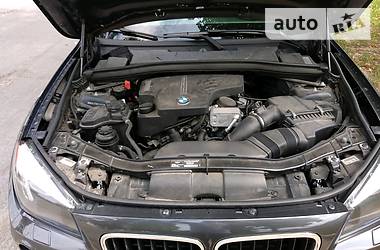 Позашляховик / Кросовер BMW X1 2013 в 