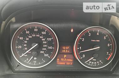Позашляховик / Кросовер BMW X1 2014 в 