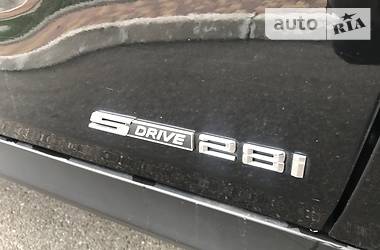 Позашляховик / Кросовер BMW X1 2014 в 