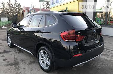 Внедорожник / Кроссовер BMW X1 2013 в Тернополе