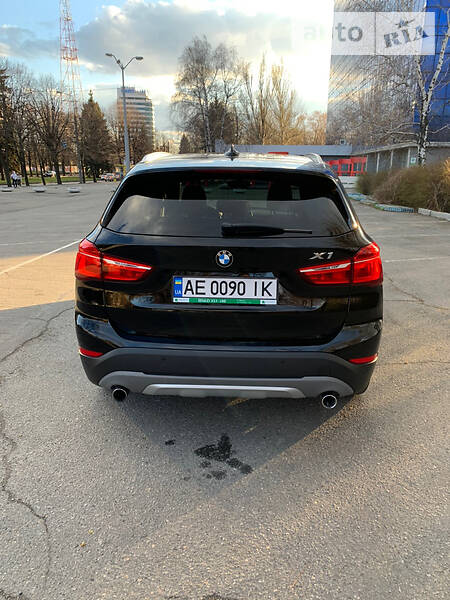 Внедорожник / Кроссовер BMW X1 2016 в Днепре