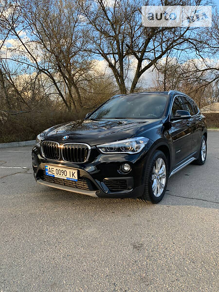 Внедорожник / Кроссовер BMW X1 2016 в Днепре