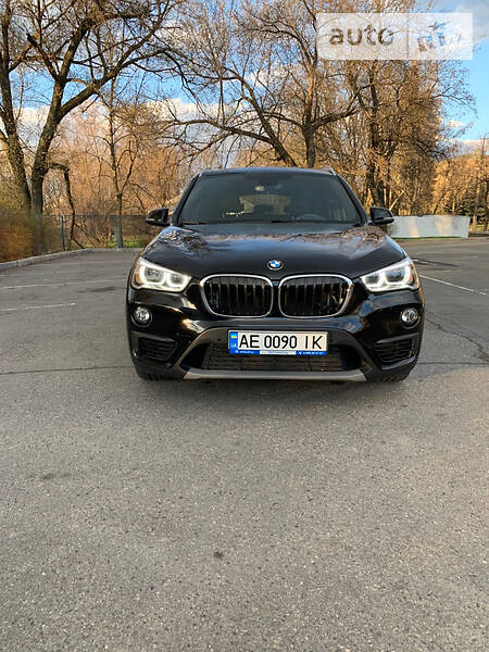 Внедорожник / Кроссовер BMW X1 2016 в Днепре