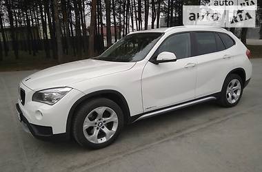 Внедорожник / Кроссовер BMW X1 2013 в Хмельницком