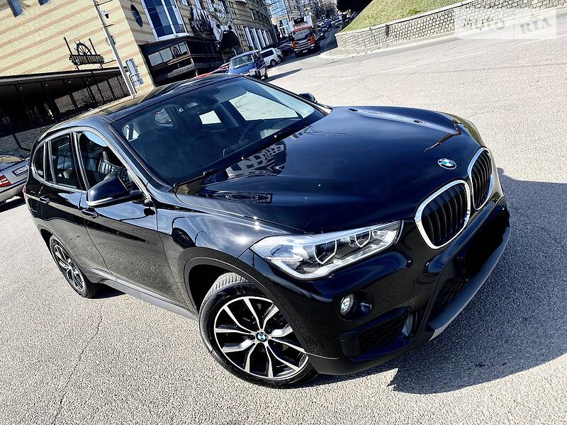 Позашляховик / Кросовер BMW X1 2018 в Києві фото 7 Позашляховик / Кросовер BMW X1 2018 в Києві