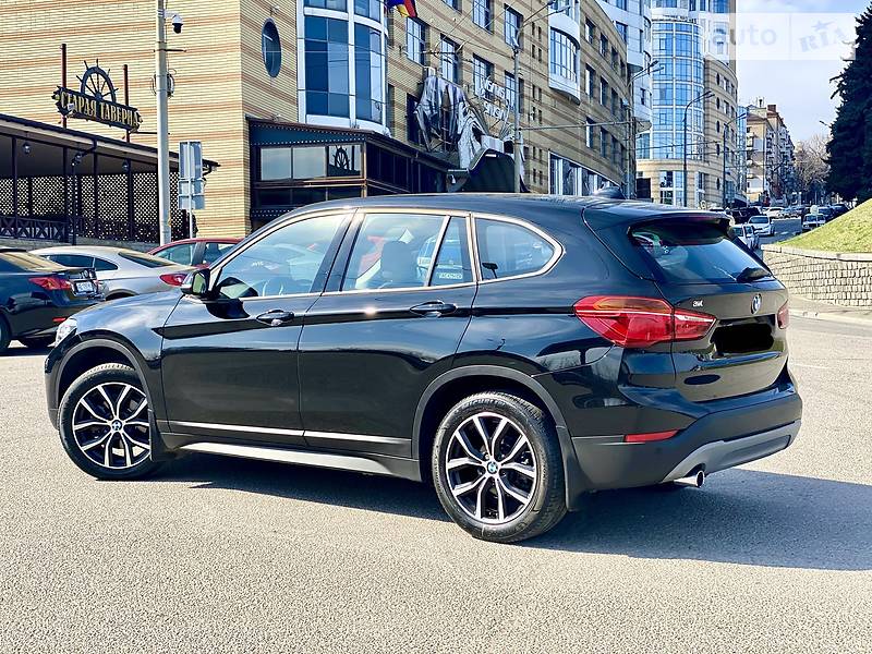 Позашляховик / Кросовер BMW X1 2018 в Києві фото 11 Позашляховик / Кросовер BMW X1 2018 в Києві