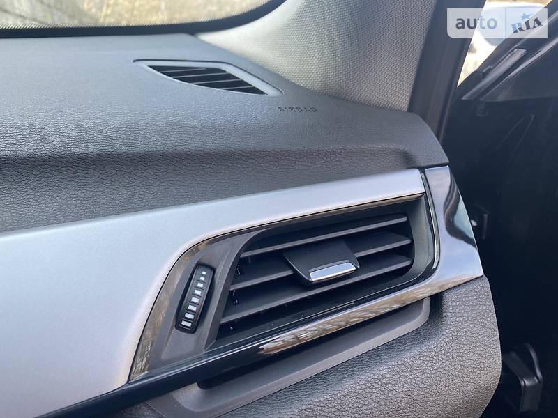 Позашляховик / Кросовер BMW X1 2018 в Києві фото 26 Позашляховик / Кросовер BMW X1 2018 в Києві