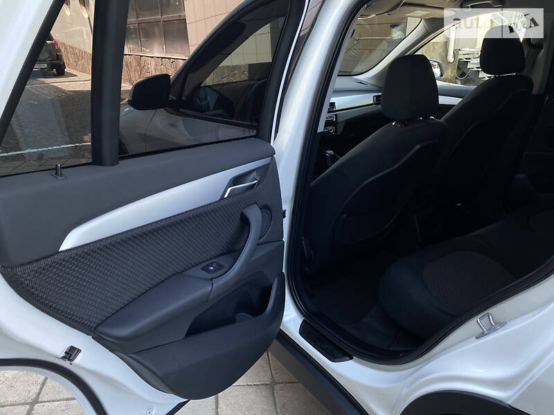 Позашляховик / Кросовер BMW X1 2017 в Одесі