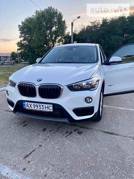 Позашляховик / Кросовер BMW X1 2018 в Харкові фото Позашляховик / Кросовер BMW X1 2018 в Харкові
