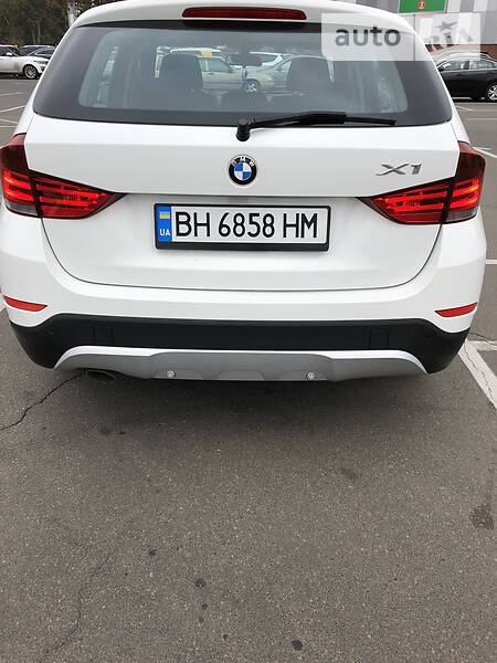 Позашляховик / Кросовер BMW X1 2013 в Одесі