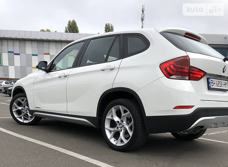 Позашляховик / Кросовер BMW X1 2013 в Одесі