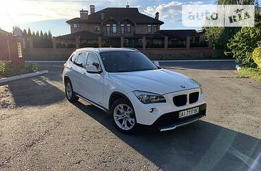 Позашляховик / Кросовер BMW X1 2010 в Києві