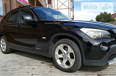 Внедорожник / Кроссовер BMW X1 2012 в Луцке