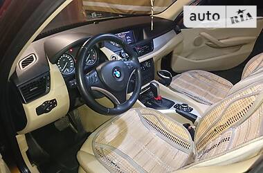 Внедорожник / Кроссовер BMW X1 2010 в Львове