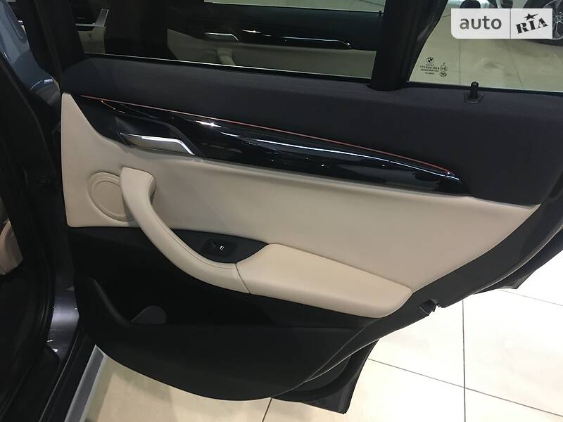 Внедорожник / Кроссовер BMW X1 2015 в Одессе