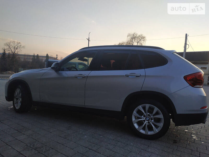 Внедорожник / Кроссовер BMW X1 2013 в Львове