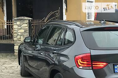 Внедорожник / Кроссовер BMW X1 2015 в Тернополе