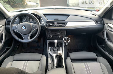 Внедорожник / Кроссовер BMW X1 2009 в Львове