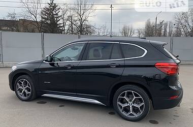 Позашляховик / Кросовер BMW X1 2016 в Києві