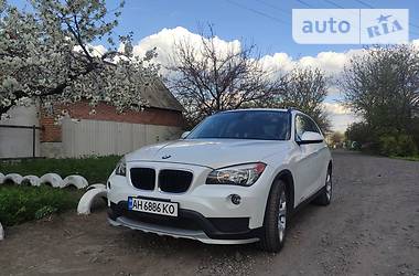 Седан BMW X1 2014 в Покровске