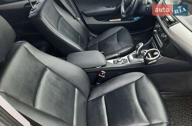 Внедорожник / Кроссовер BMW X1 2013 в 