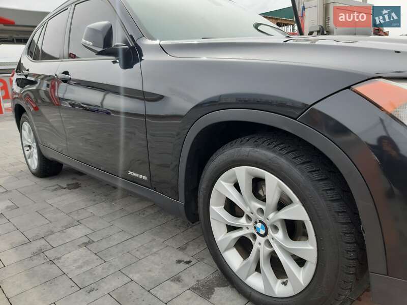 Внедорожник / Кроссовер BMW X1 2013 в Хусте
