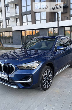 Позашляховик / Кросовер BMW X1 2020 в Ужгороді