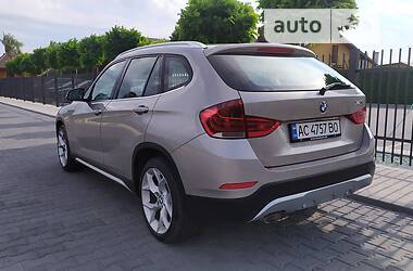 Внедорожник / Кроссовер BMW X1 2013 в Луцке