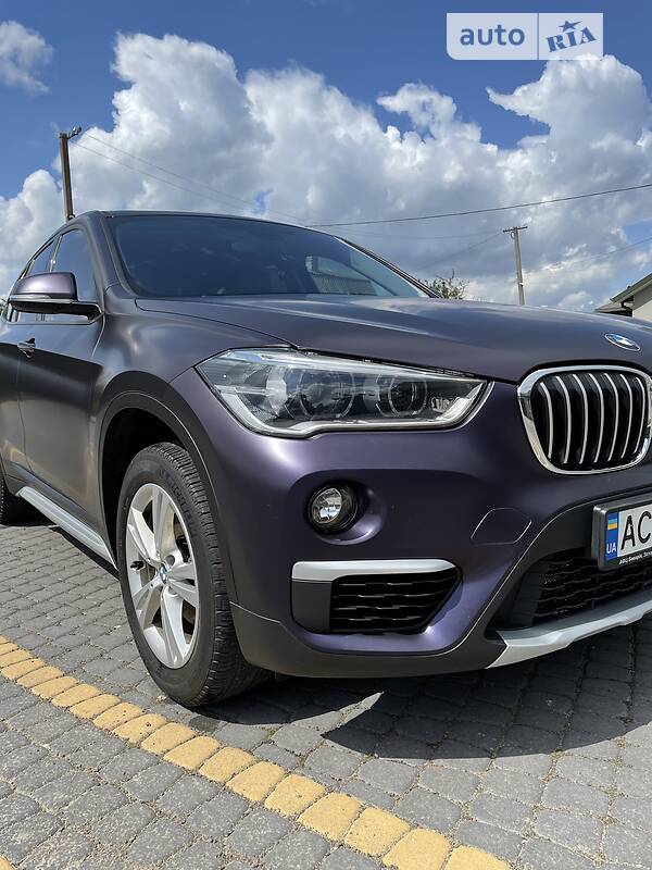 Позашляховик / Кросовер BMW X1 2017 в Луцьку