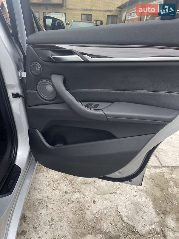 Внедорожник / Кроссовер BMW X1 2017 в Киеве фото 13 Внедорожник / Кроссовер BMW X1 2017 в Киеве