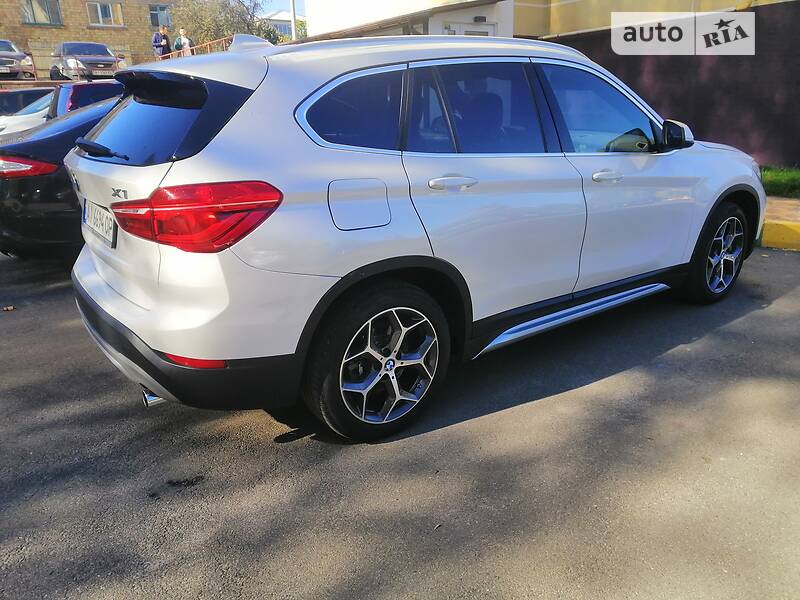 Внедорожник / Кроссовер BMW X1 2018 в Киеве