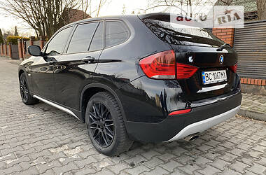 Позашляховик / Кросовер BMW X1 2012 в Львові