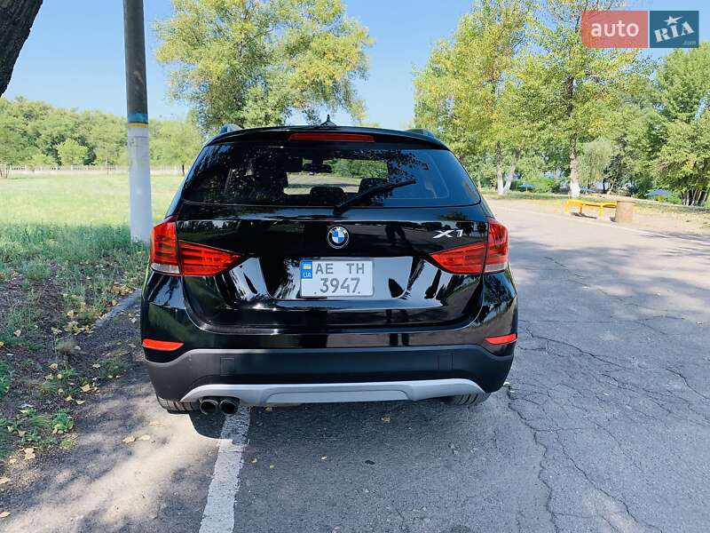 Внедорожник / Кроссовер BMW X1 2015 в Днепре