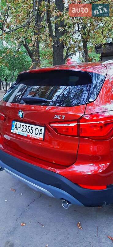 Внедорожник / Кроссовер BMW X1 2017 в Луцке
