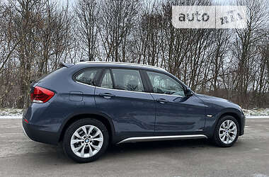 Внедорожник / Кроссовер BMW X1 2011 в Тернополе