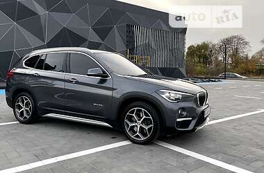 Позашляховик / Кросовер BMW X1 2016 в Луцьку