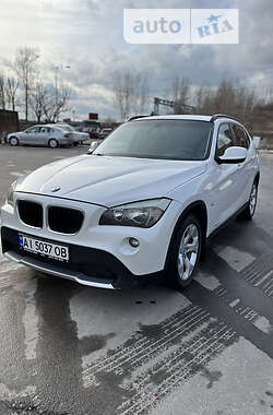 Позашляховик / Кросовер BMW X1 2012 в Києві