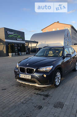 Позашляховик / Кросовер BMW X1 2013 в Києві