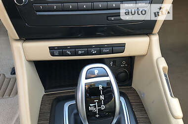 Позашляховик / Кросовер BMW X1 2013 в 