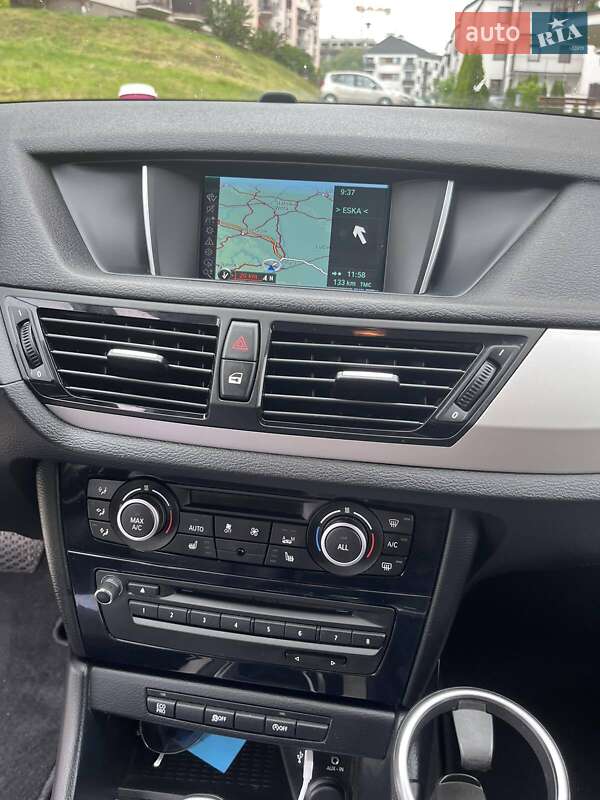 Внедорожник / Кроссовер BMW X1 2014 в Каменец-Подольском фото 2 Внедорожник / Кроссовер BMW X1 2014 в Каменец-Подольском