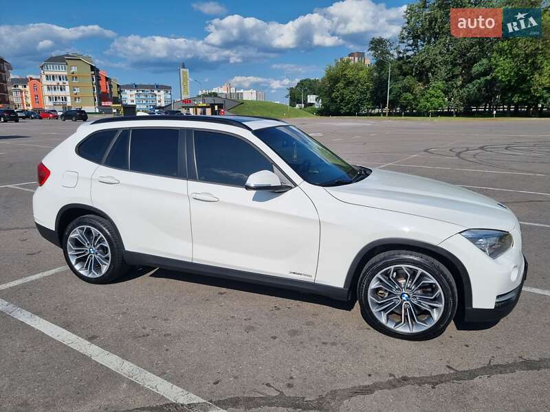 Позашляховик / Кросовер BMW X1 2013 в Києві фото 6 Позашляховик / Кросовер BMW X1 2013 в Києві