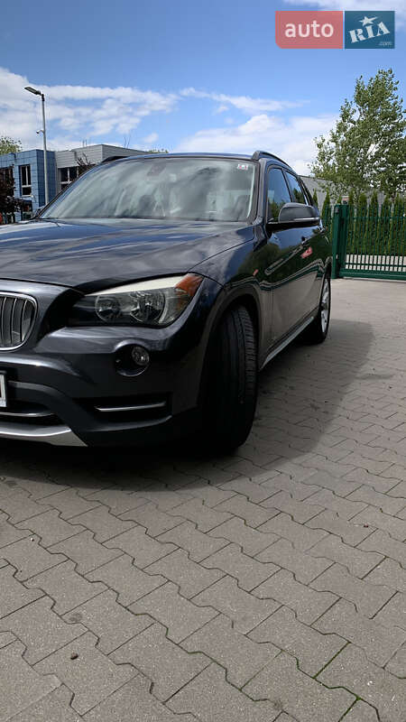 Внедорожник / Кроссовер BMW X1 2013 в Николаеве