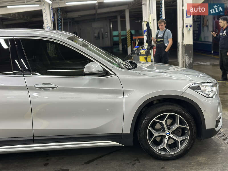 Позашляховик / Кросовер BMW X1 2018 в Чернівцях