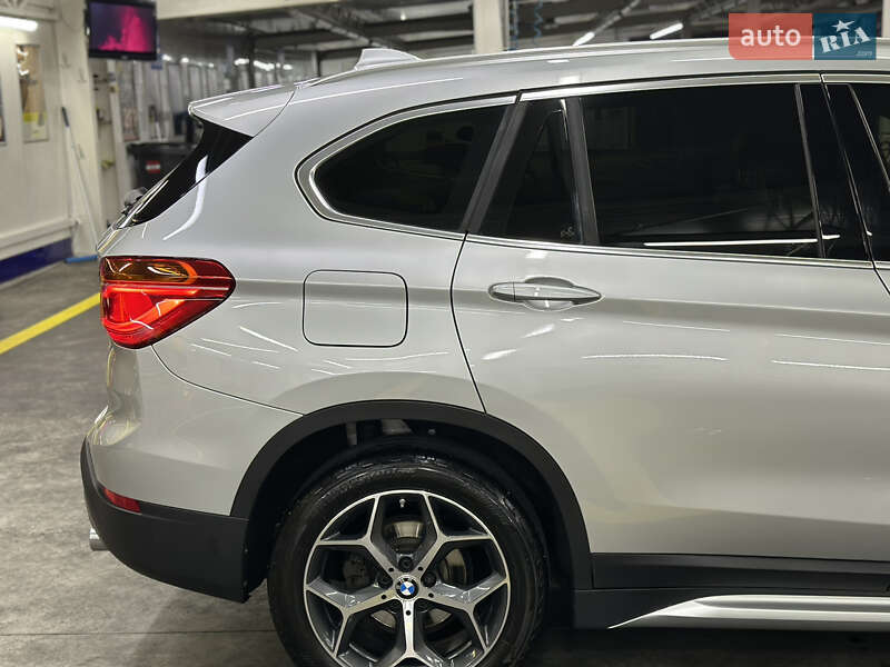Позашляховик / Кросовер BMW X1 2018 в Чернівцях
